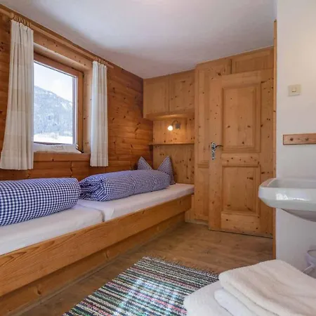 Sternhof Мидерс